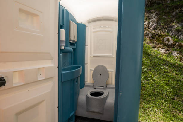 Porta potty rental for outdoor events in Pecatonica, IL