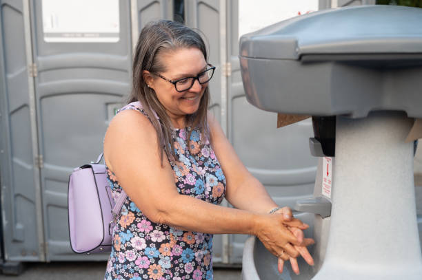 Best Portable toilet rental cost  in Pecatonica, IL